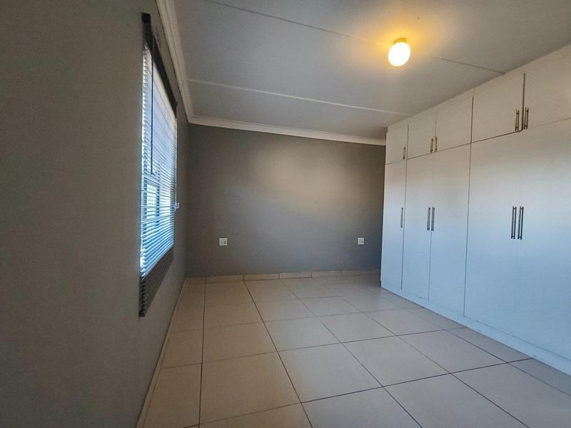To Let Commercial Property for Rent in Mthata Eastern Cape